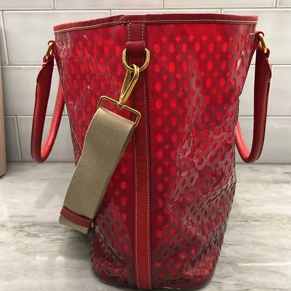 Prada Tote - Picture 5 of 12